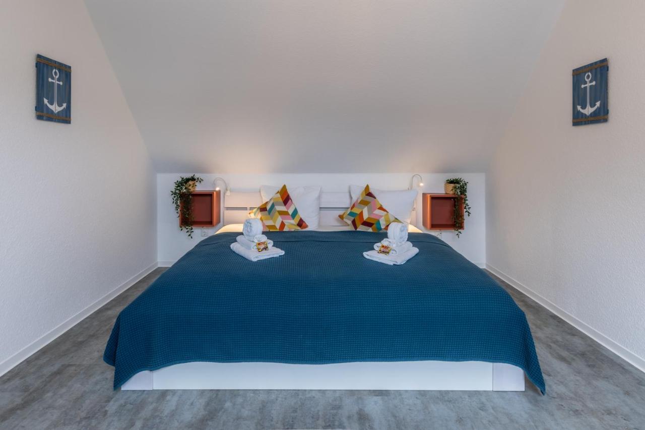 Die Friesenstraße 13 Bensersiel Exterior foto